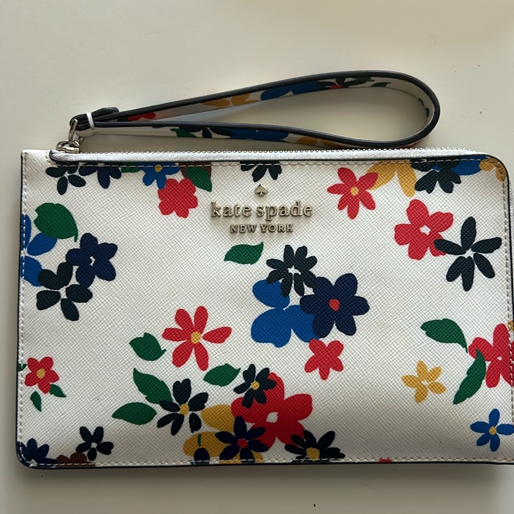 Kate Spade Floral Wristlet